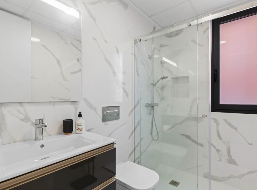 4 soveværelse Villa til salg i Guardamar del Segura med swimmingpool - € 507.050 (Ref: 9150486)