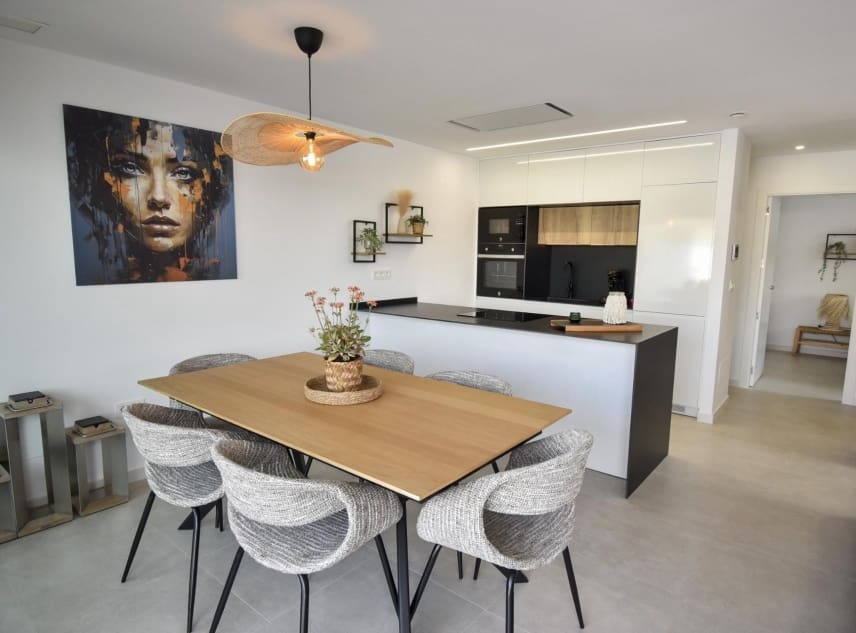 3 soveværelse Villa til salg i San Pedro del Pinatar med swimmingpool - € 439.000 (Ref: 9150487)