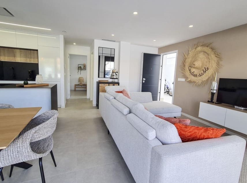 3 bedroom Villa for sale in San Pedro del Pinatar with pool - € 445,000 (Ref: 9150487)