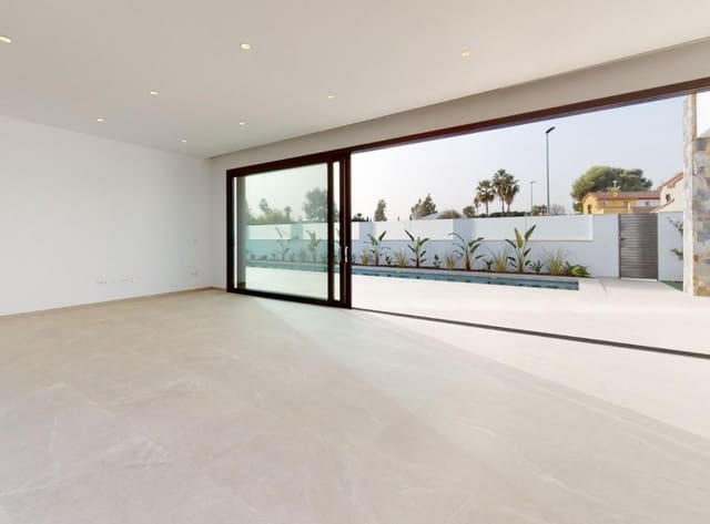 3 bedroom Villa for sale in Las Lomas de Rame - Bahía Bella, Los Alcázares with pool - € 689,900 (Ref: 9150488)