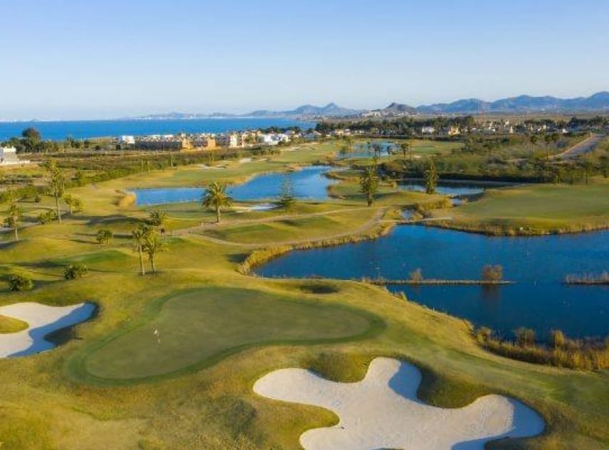 3 chambre Villa/Maison à vendre à Los Alcazares avec piscine - 689 900 € (Ref: 9150488)