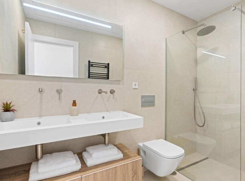 3 soveværelse Byhus til salg i Los Alcazares med swimmingpool - € 489.900 (Ref: 9150489)