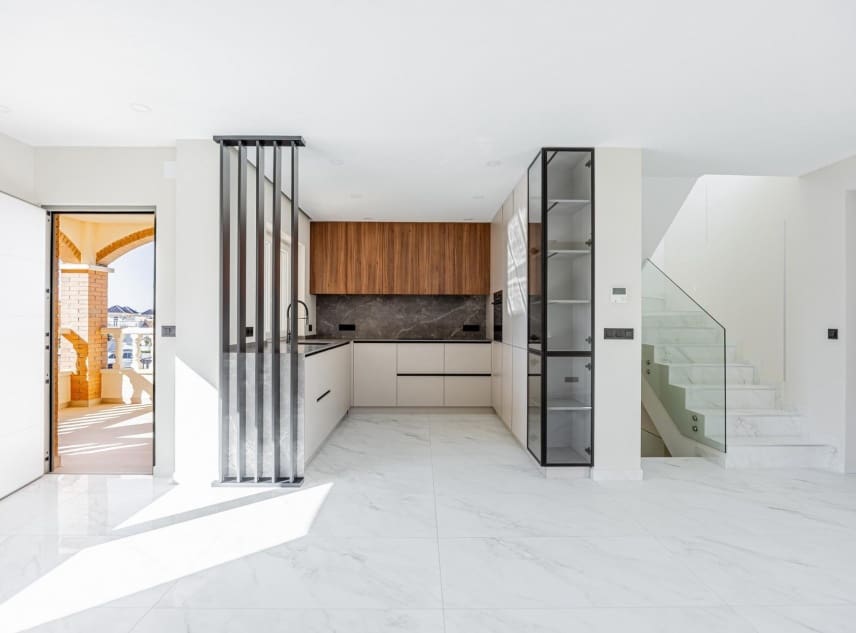 4 Zimmer Villa zu verkaufen in Ciudad Quesada mit Pool - 549.000 € (Ref: 9150510)