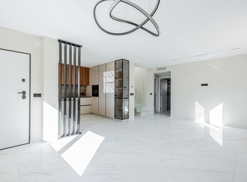 4 Zimmer Villa zu verkaufen in Ciudad Quesada mit Pool - 549.000 € (Ref: 9150510)