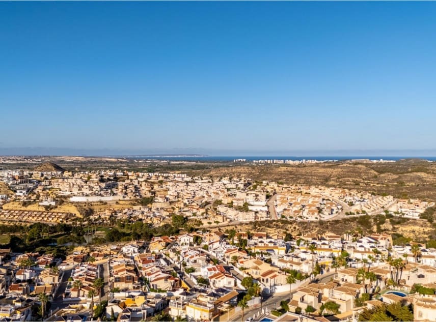 4 Zimmer Villa zu verkaufen in Ciudad Quesada mit Pool - 549.000 € (Ref: 9150510)