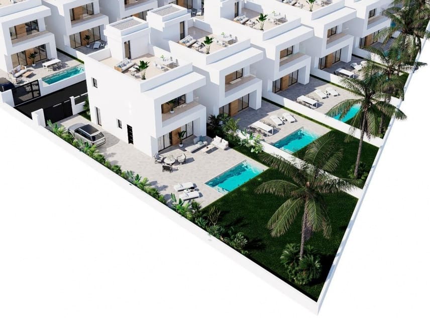 3 soveværelse Villa til salg i La Zenia med swimmingpool - € 495.000 (Ref: 9150516)