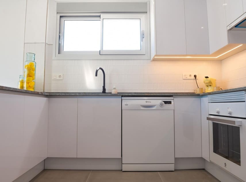 3 soveværelse Villa til salg i Los Alcazares med swimmingpool - € 445.000 (Ref: 9150520)