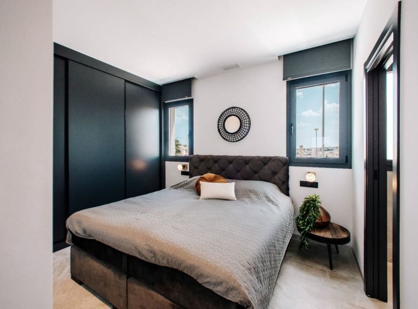 2 soveværelse Bungalow til salg i Ciudad Quesada med swimmingpool - € 475.000 (Ref: 9150522)