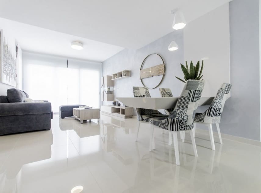 4 soveværelse Villa til salg i San Miguel de Salinas med swimmingpool - € 630.000 (Ref: 9150530)