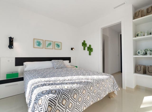 3 bedroom Villa for sale in Los Montesinos with pool - € 519,000 (Ref: 9150531)