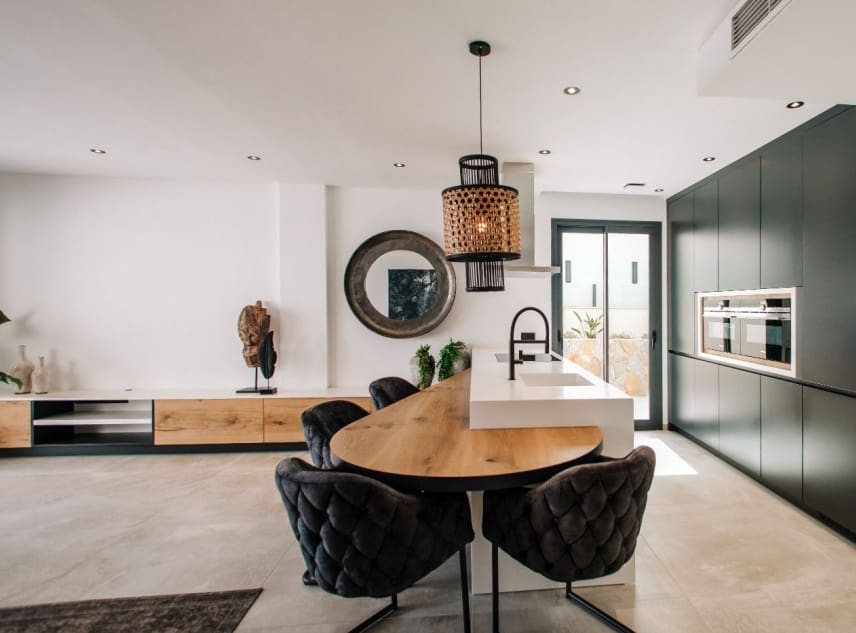 4 slaapkamer Bungalow te koop in Ciudad Quesada met zwembad - € 599.000 (Ref: 9150537)