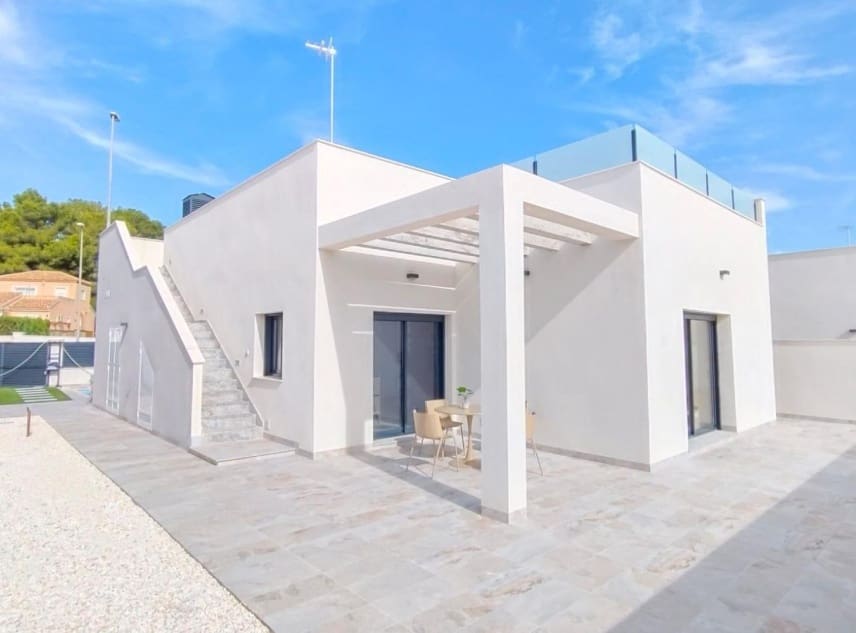 3 camera da letto Villa in vendita in Pinar de Campoverde - 422.500 € (Rif: 9150542)