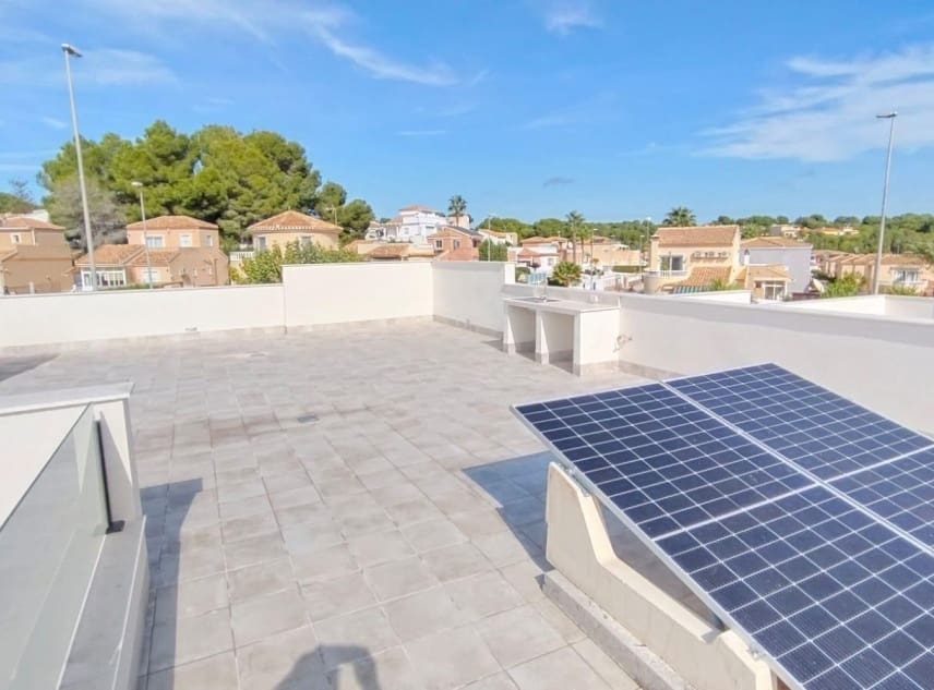 3 camera da letto Villa in vendita in Pinar de Campoverde - 422.500 € (Rif: 9150542)