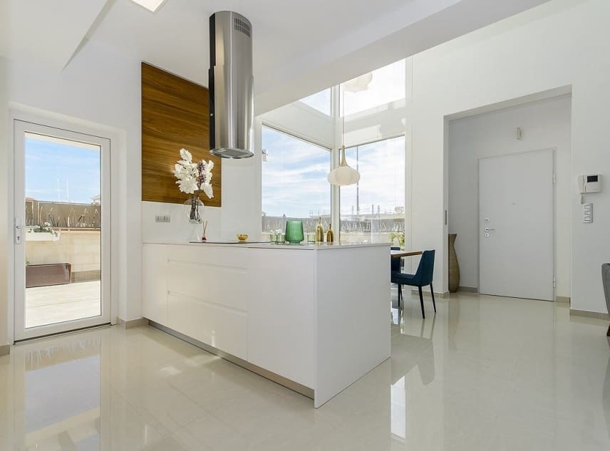 3 bedroom Villa for sale in Los Montesinos with pool garage - € 485,000 (Ref: 9150545)