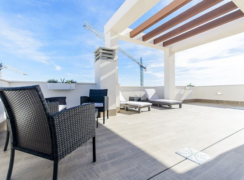 3 bedroom Villa for sale in Los Montesinos with pool garage - € 485,000 (Ref: 9150545)