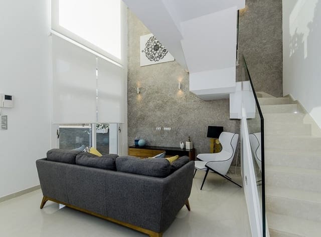 3 bedroom Villa for sale in Los Montesinos with pool - € 485,000 (Ref: 9150545)