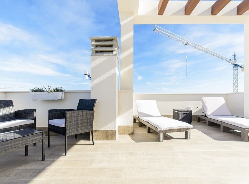 3 bedroom Villa for sale in Los Montesinos with pool garage - € 485,000 (Ref: 9150545)