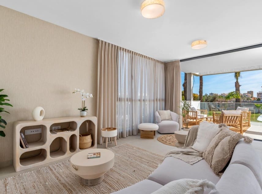 2 soveværelse Penthouse til salg i Mar de Cristal med swimmingpool - € 325.000 (Ref: 9150554)