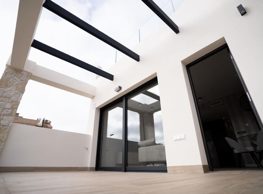 3 soveværelse Byhus til salg i Villamartin med swimmingpool - € 355.000 (Ref: 9150562)