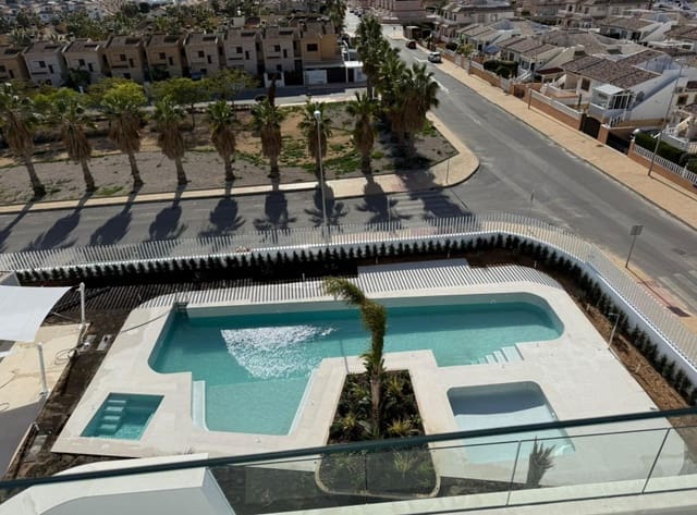 3 soveværelse Lejlighed til salg i Cabo Roig, Orihuela med swimmingpool - € 369.000 (Ref: 9150564)