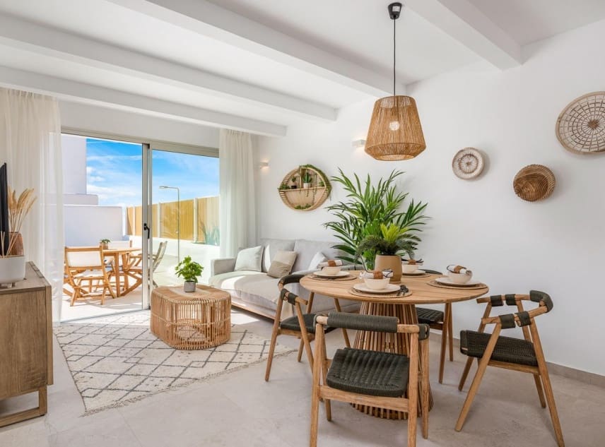 3 soveværelse Villa til salg i Los Alcazares med swimmingpool - € 399.900 (Ref: 9150567)