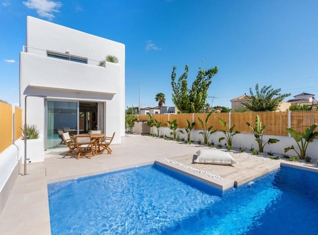 3 soveværelse Villa til salg i Las Lomas de Rame - Bahía Bella, Los Alcázares med swimmingpool - € 399.900 (Ref: 9150567)