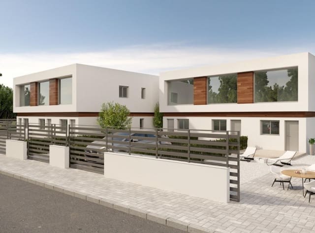 Casa de 3 habitaciones en Villamartin, Orihuela en venta con piscina - 310.000 € (Ref: 9150816)