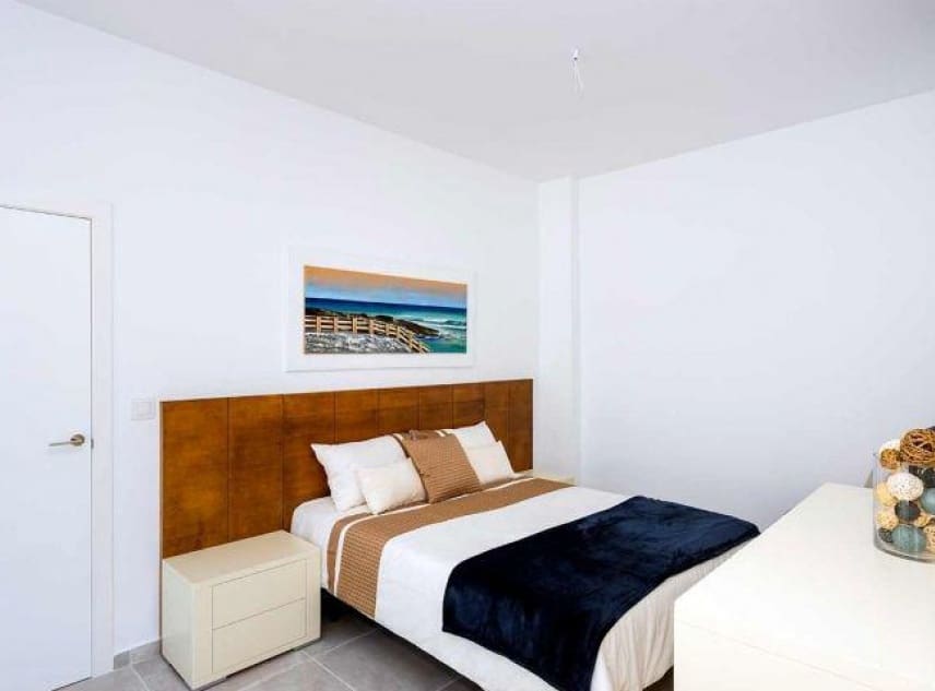 3 slaapkamer Villa te koop in Daya Nueva met zwembad - € 349.000 (Ref: 9151009)