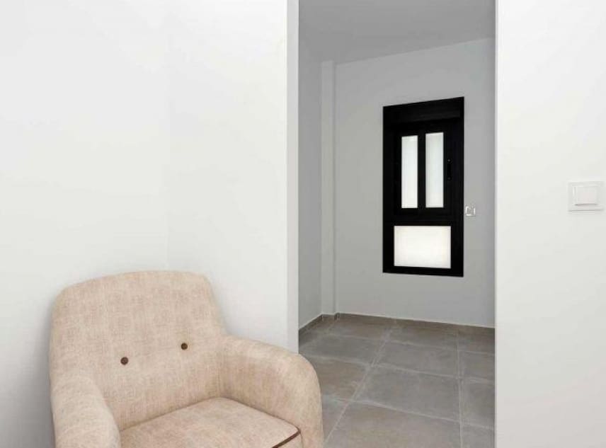 3 slaapkamer Villa te koop in Daya Nueva met zwembad - € 349.000 (Ref: 9151009)