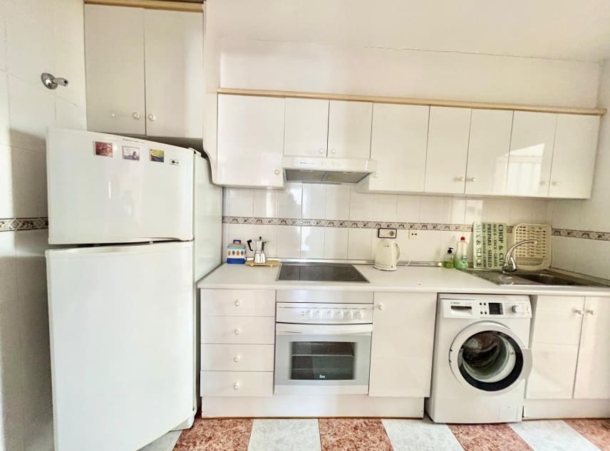 2 soveværelse Bungalow til salg i El Chaparral med swimmingpool - € 119.950 (Ref: 9203486)