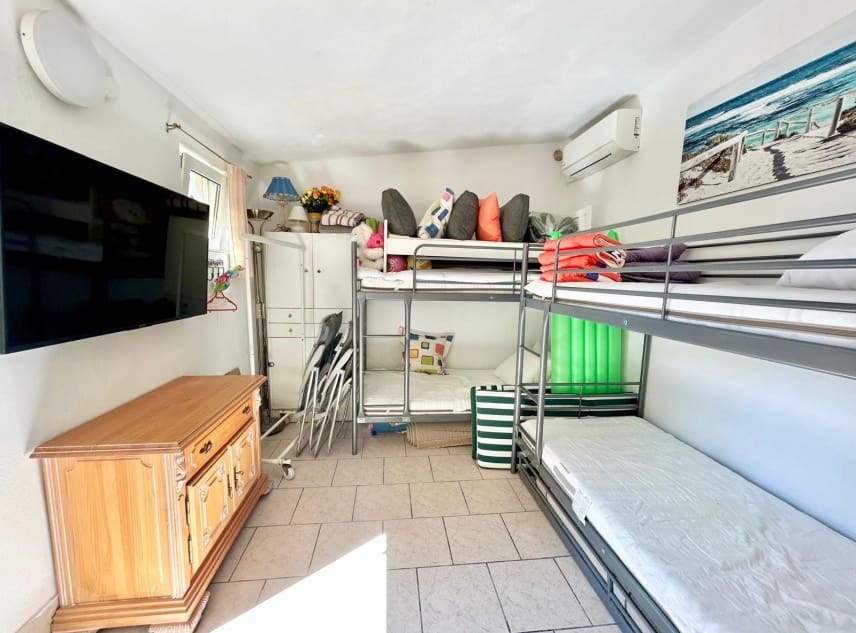 3 soverom Villa til salgs i La Siesta med svømmebasseng garasje - € 335 950 (Ref: 9238899)