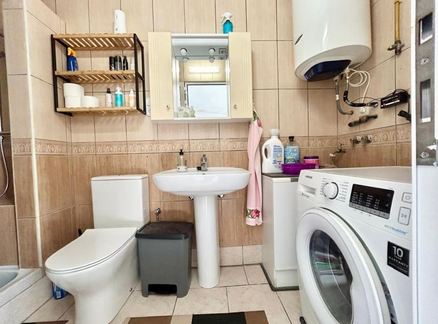 3 soverom Villa til salgs i La Siesta med svømmebasseng garasje - € 335 950 (Ref: 9238899)