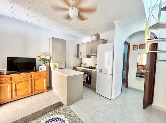 2 bedroom Townhouse for sale in La Siesta, Torrevieja - € 119,000 (Ref: 9251450)