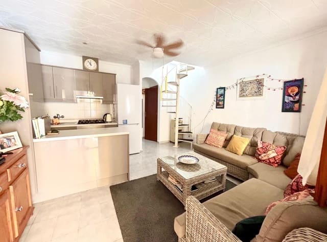 2 bedroom Townhouse for sale in La Siesta, Torrevieja - € 119,000 (Ref: 9251450)