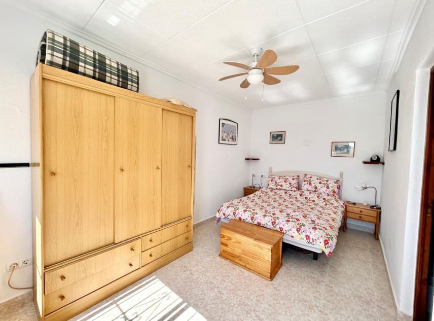 2 quarto Casa em Banda para venda em La Siesta - 119 000 € (Ref: 9251450)