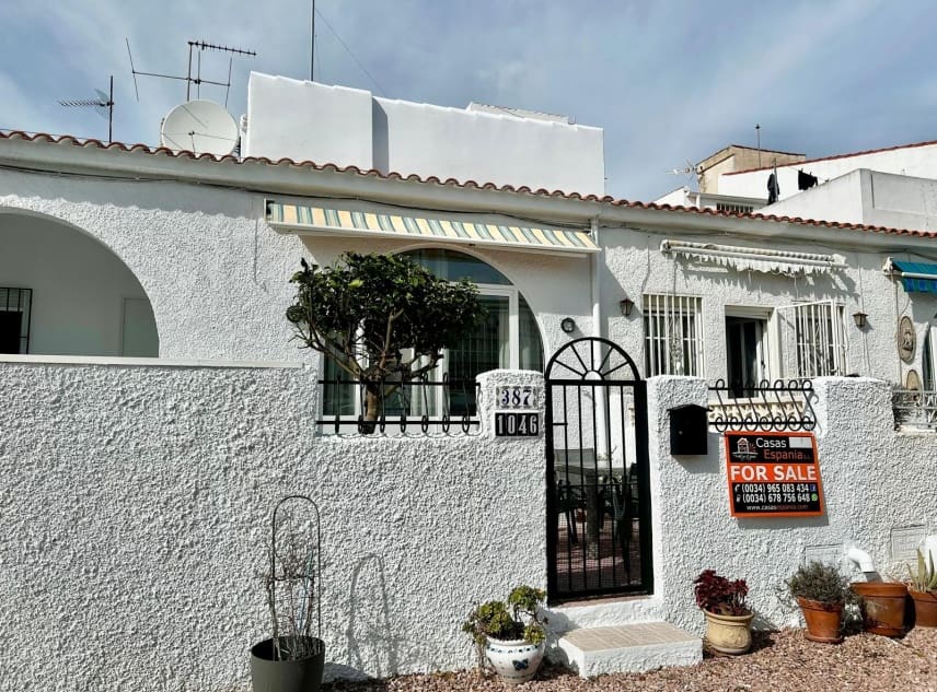 2 bedroom Townhouse for sale in La Siesta - € 119,000 (Ref: 9251450)