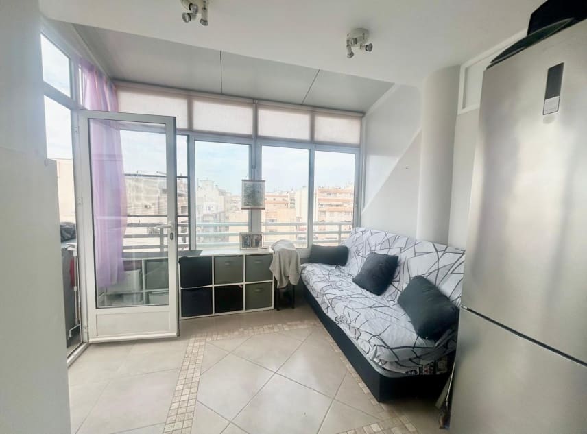 2 quarto Penthouse para venda em Torrevieja - 169 950 € (Ref: 9314437)