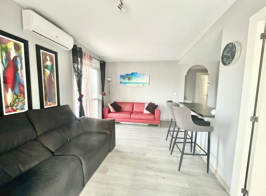 2 quarto Penthouse para venda em Torrevieja - 169 950 € (Ref: 9314437)