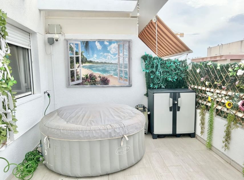 2 quarto Penthouse para venda em Torrevieja - 169 950 € (Ref: 9314437)