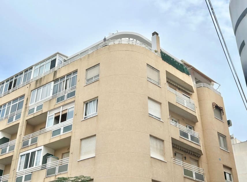 2 quarto Penthouse para venda em Torrevieja - 169 950 € (Ref: 9314437)