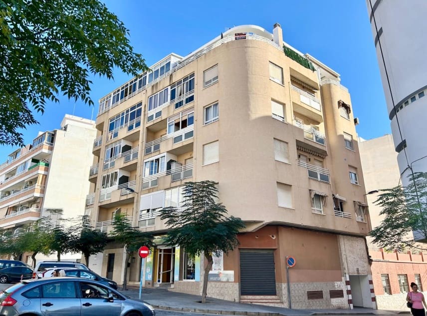 2 quarto Penthouse para venda em Torrevieja - 169 950 € (Ref: 9314437)