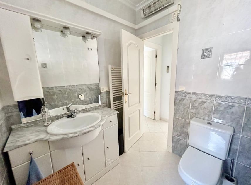 3 soverom Villa til salgs i San Luis med svømmebasseng garasje - € 339 950 (Ref: 9315181)