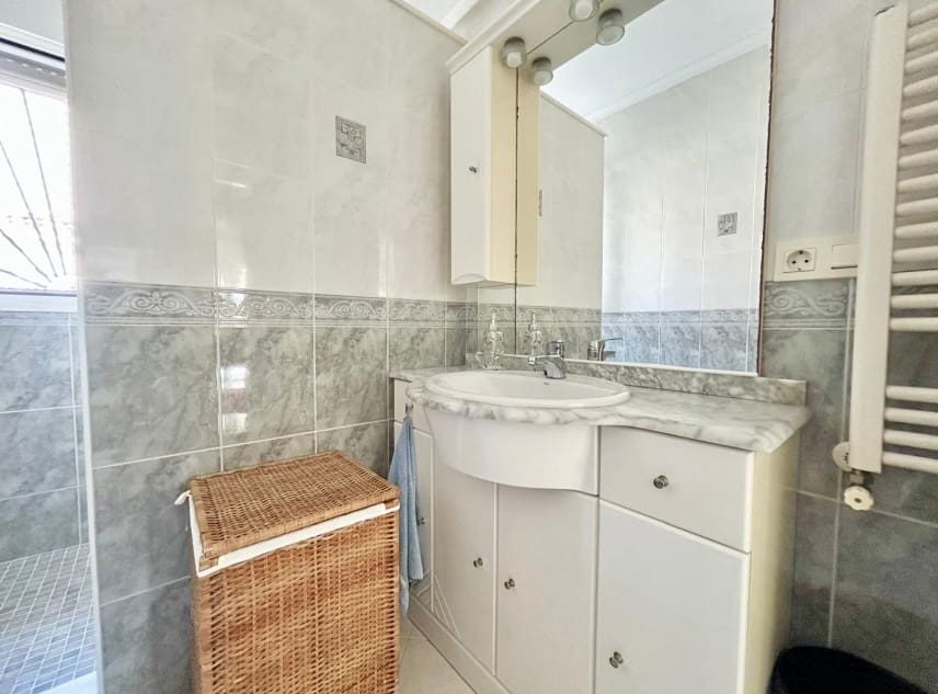 3 soverom Villa til salgs i San Luis med svømmebasseng garasje - € 339 950 (Ref: 9315181)