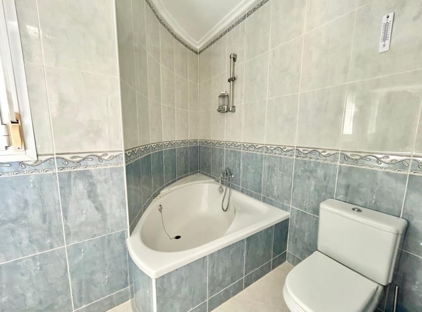 3 soverom Villa til salgs i San Luis med svømmebasseng garasje - € 339 950 (Ref: 9315181)