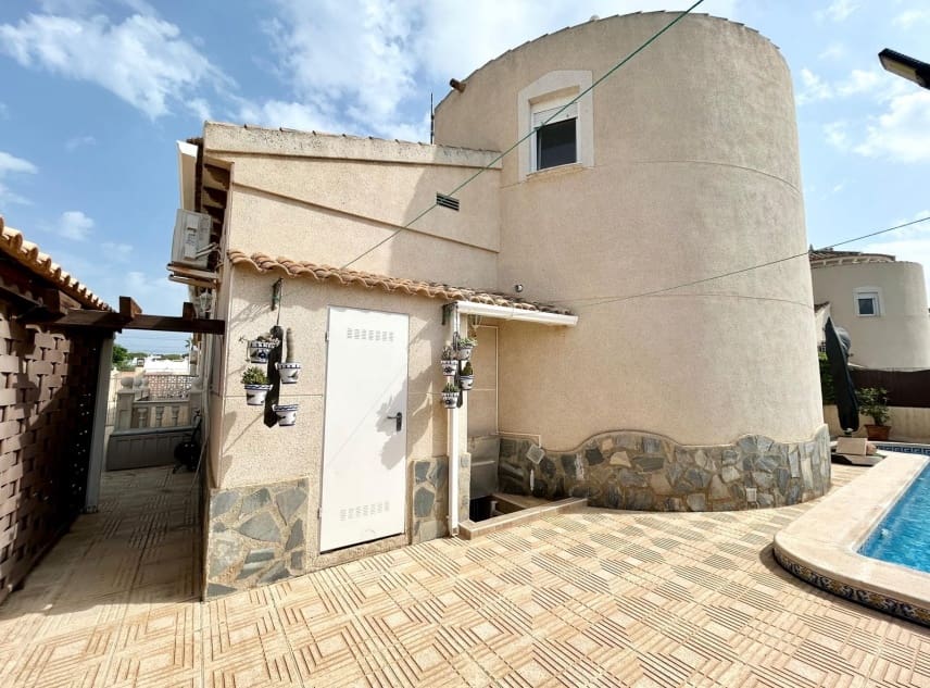 3 soverom Villa til salgs i San Luis med svømmebasseng garasje - € 339 950 (Ref: 9315181)