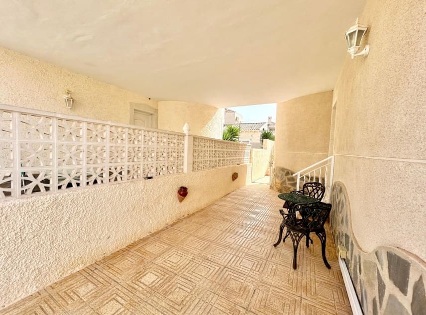 3 soverom Villa til salgs i San Luis med svømmebasseng garasje - € 339 950 (Ref: 9315181)