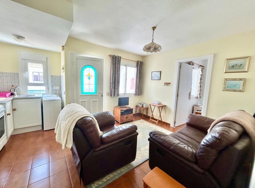 2 soveværelse Bungalow til salg i El Chaparral med swimmingpool - € 95.000 (Ref: 9332723)