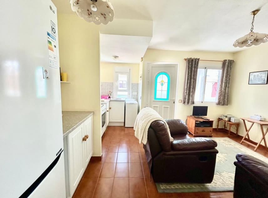 2 soveværelse Bungalow til salg i El Chaparral med swimmingpool - € 95.000 (Ref: 9332723)