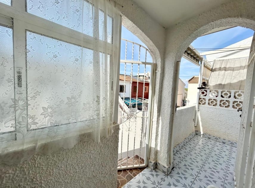 2 soveværelse Bungalow til salg i El Chaparral med swimmingpool - € 95.000 (Ref: 9332723)