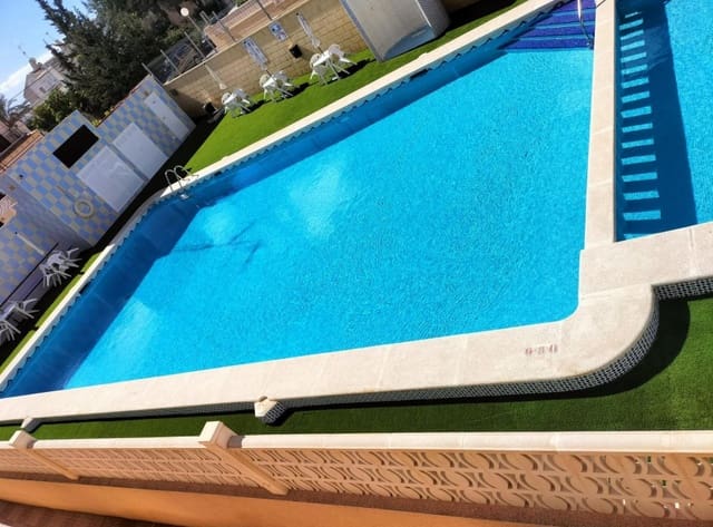 2 slaapkamer Huis te koop in El Chaparral, Torrevieja met zwembad - € 150.000 (Ref: 9352876)